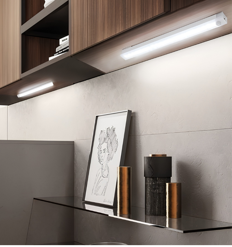 Luminária Inteligente LED com Sensor de Movimento USB Recarregável